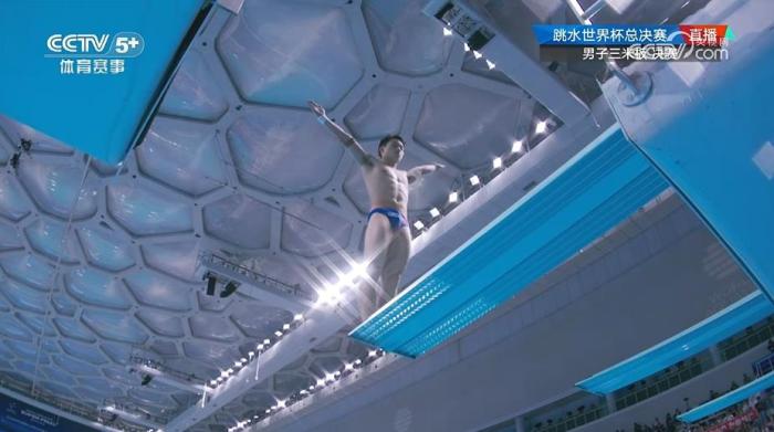 2025世界泳联跳水世界杯男子3米跳板决赛：中国双