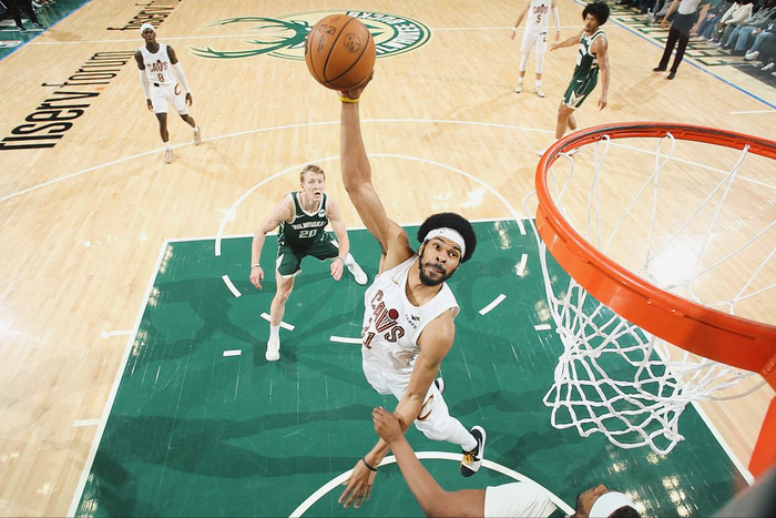 阿伦缺阵重创骑士体系，攻防两端全面崩盘